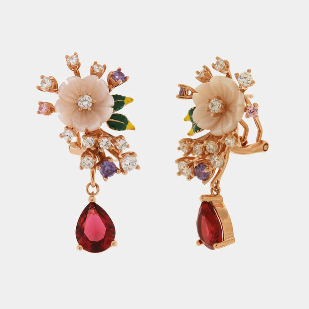 Orecchini in Argento 925 con fiori in madreperla impreziosito da zirconi colorati