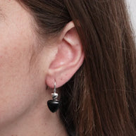 Orecchini in Argento 925 triangolo smaltato nero