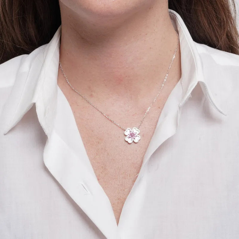 Collana in Argento 925 quadrifoglio in madreperla e fiore centrale rosa