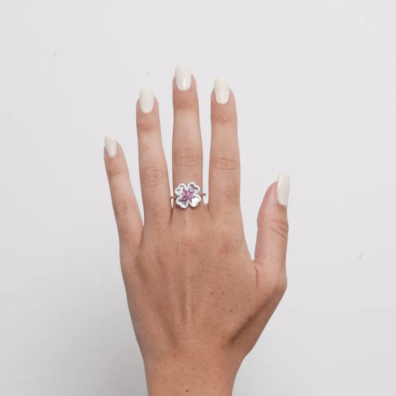 Anello in Argento 925 quadrifoglio in madreperla e fiore centrale rosa