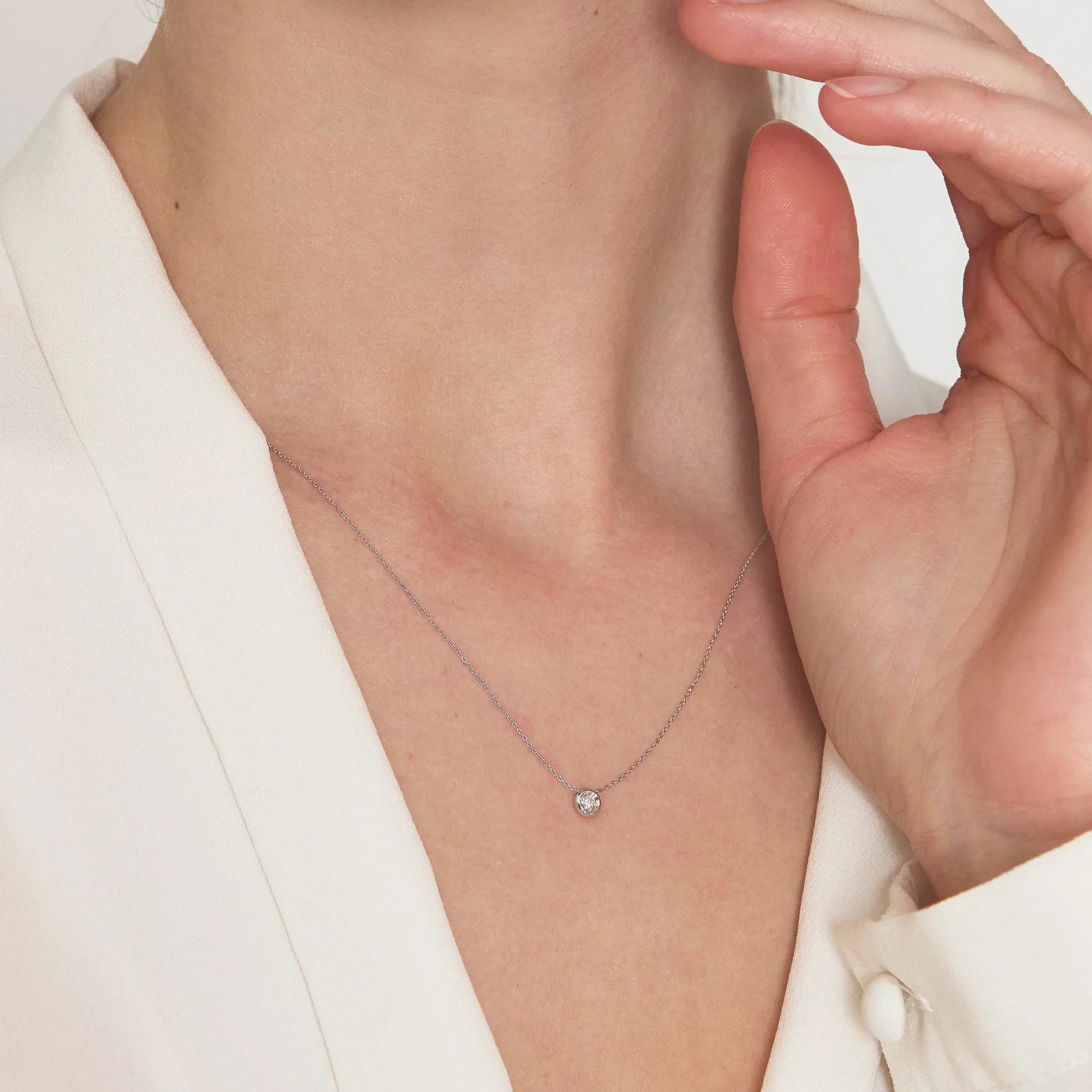 Collana in oro 18 kt e diamante