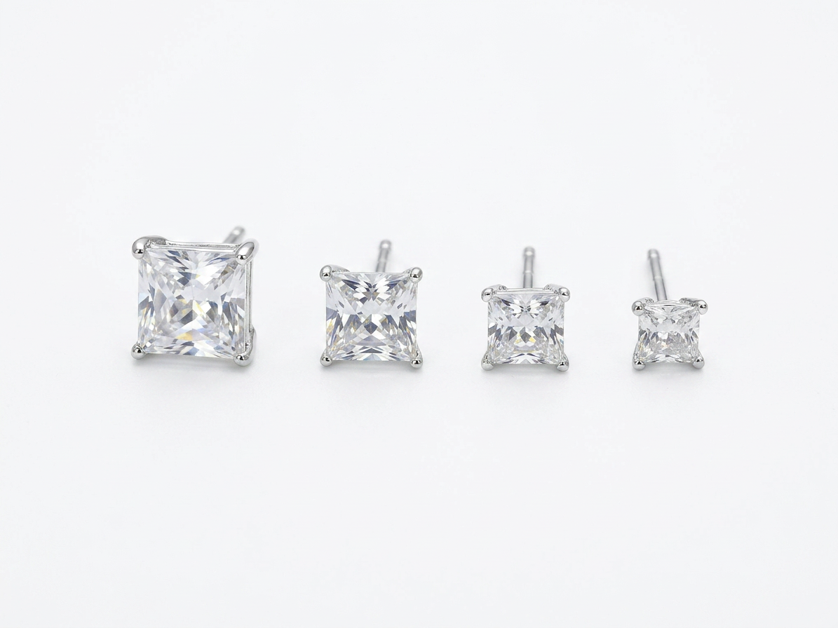 Orecchini punto luce in argento 925%