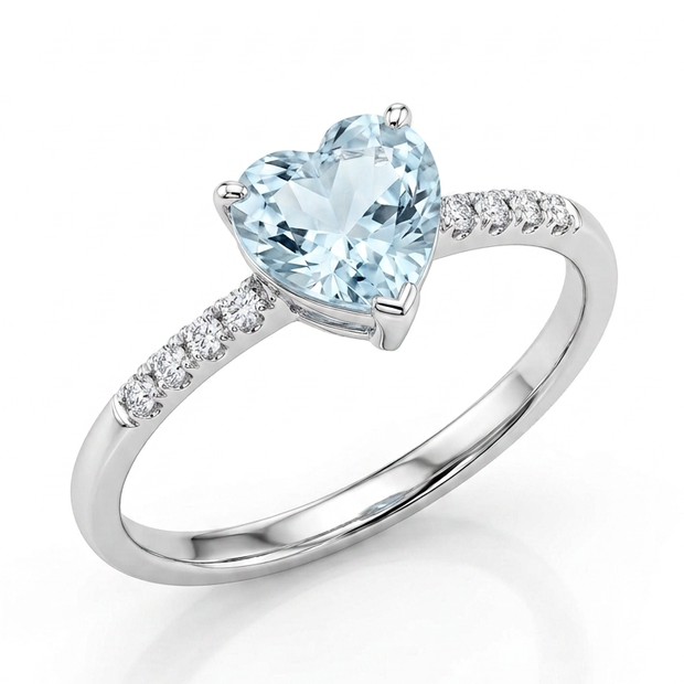 Anello con acquamarina taglio a cuore in oro bianco 18 kt