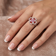 Anello in Argento 925 quadrifoglio in madreperla e fiore centrale rosa