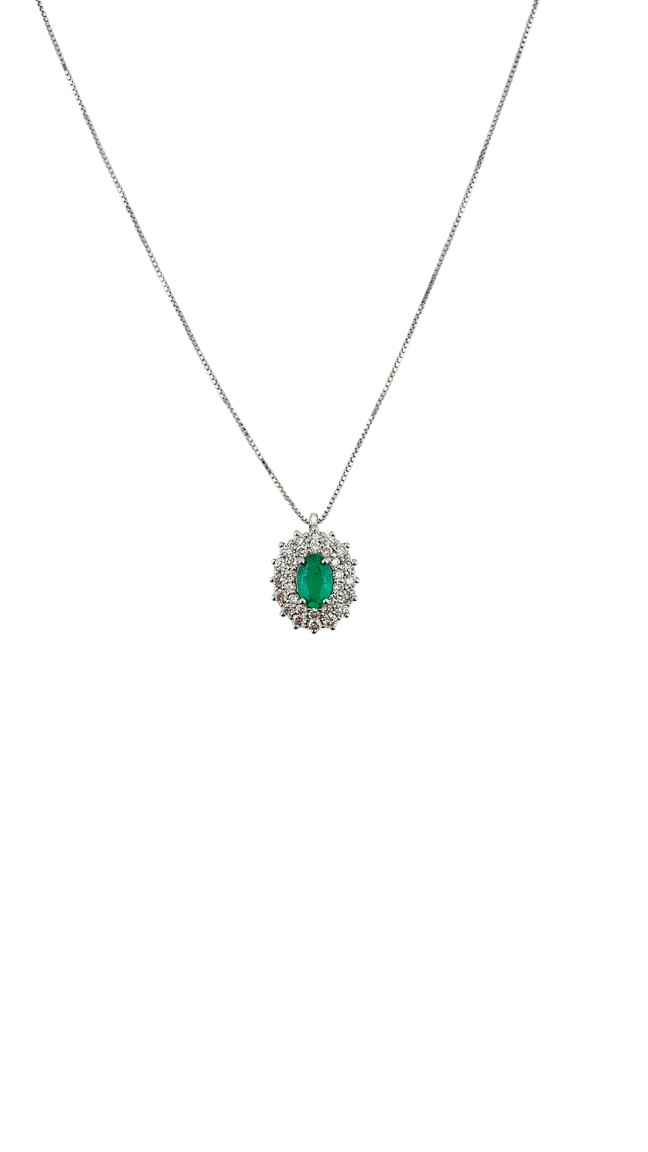 Collana con smeraldo e diamanti in oro bianco 750%